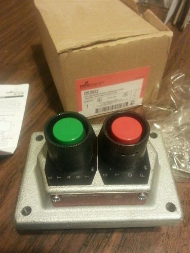 CROUSE HINDS DSD922 PUSHBUTTON START/STOP.. NEW
