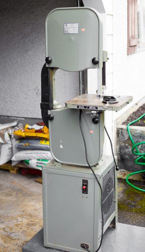 Busy-Bee 14&#034; Vertical Band Saw