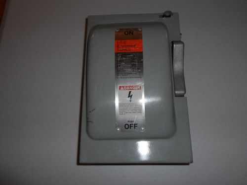 Siemens ITE f351 30A 600V 3 Phase Type 1 Enclosed Switch Vacu-Break Clampmatic