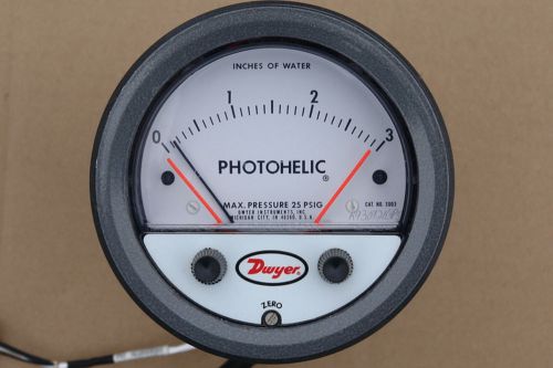 Dwyer photohelic 3003mr watter pressure gauge for sale