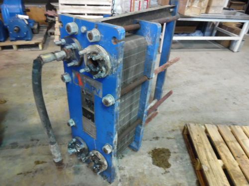 INVENSYS APV HEAT EXCHANGER DESIGN PRESS:200PSIG #65433 USED w/ DAMAGE