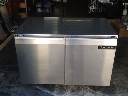 Continental ucf48 under counter freezer, used, works perfect. for sale