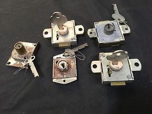 Locksmith Yale Cabinet Utility Locks, set of 5 w/ keys