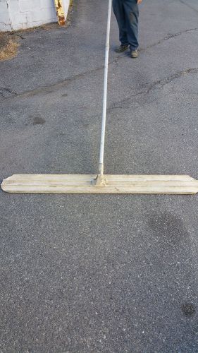 5&#039; x 8&#034; bull float with 11&#039; handle concrete masonry magnesium and aluminum for sale