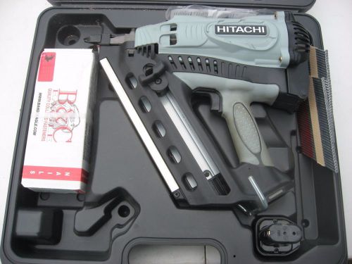 Hitachi Koki NR90GC2 Cordless Gas Framing Sheathing Strip Nailer &amp; Nails