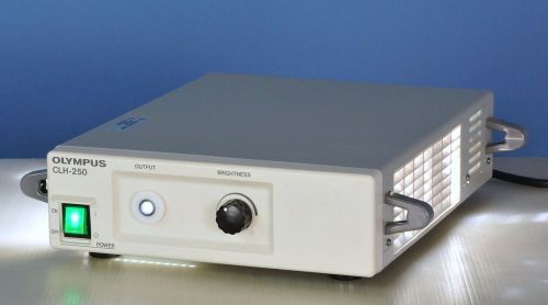 OLYMPUS CLH-250 Light Source, 120 V, 50/60 Hz.