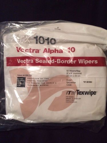 TX1010 Vectra Alpha10 9&#034; x 9&#034; Polyester Cleanroom Wiper