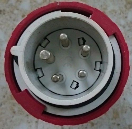 5 Pin Industrial Waterproof Outdoor Power Outlet Socket 400V 16A