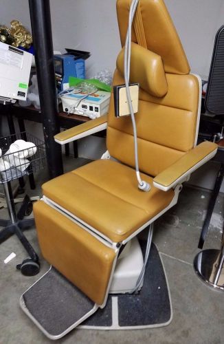 Midmark Model 418 ENT Chair with SMR Suction Cabinet