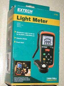 EXTECH Light Meter LT300 ~~ NEW in unopened box ~~ FREE SHIPPING