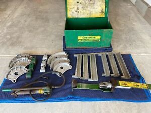 Greenlee  Flip top hydraulic conduit bender with hand pump 