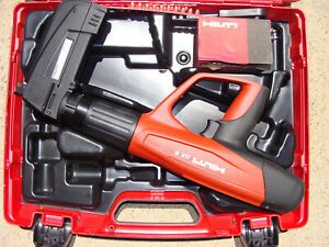 HILTI DX5 POWDER ACTUATED TOOL w/MX72 MAGAZINE *xcond* NR