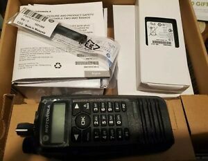 Motorola XPR 6550  Brand NEW.                   450-512MHZ 4W 160 CH