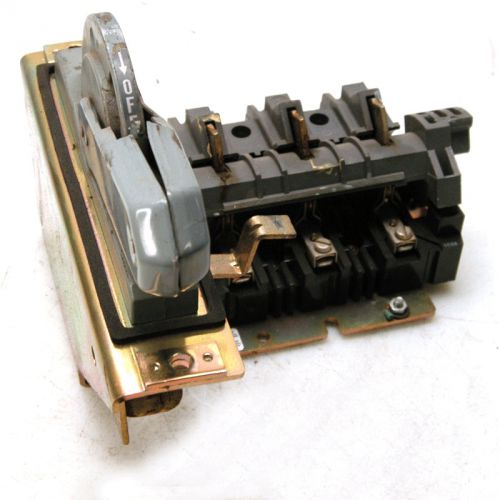 Allen Bradley AB 1494F-NL30 Fuseable Flange Mounted Disconnect Switch 30 Amp