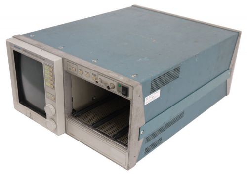 Tektronix 11402 digitizing touchscreen oscilloscope mainframe no plugins for sale