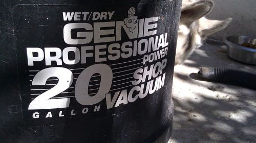 Genie Professional Power shop vacuum WET/DRY 20 Gallon