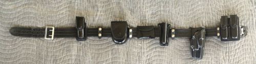 Plain black  police duty belt with glock rh holster and gear used size 42 for sale