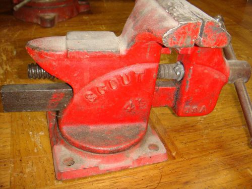 SCOUT 4 &#034; BENCH VICE w/ SWIVEL  MADE IN USA