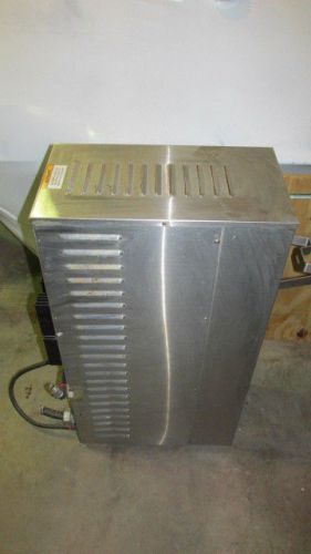 BUNN H10X - 10 Gallon hot water machine