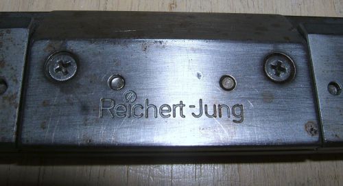 Disposable blades holder by Reichert-Jung