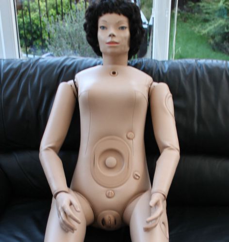 ADAM ROUILLY FULL SIZE FEMALE DOLL NUDE BEDFORD MANNEQUIN TRAINING