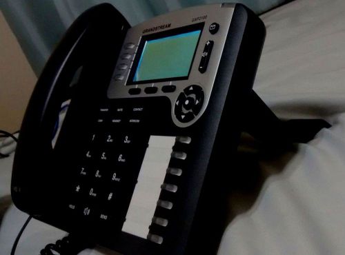 Home or Office 4 Line HD VOIP Phone Grandstream GXP2100