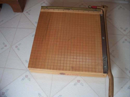 Ingento 12 inch maple wood paper cutter