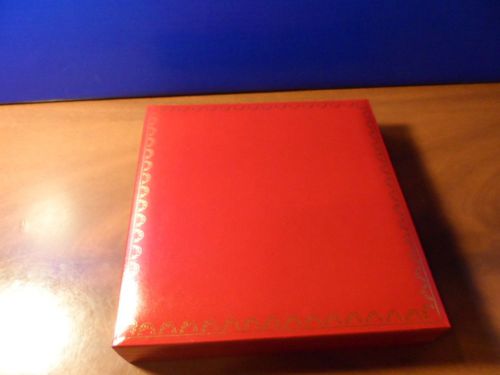 XLarge  Red Leatherette Necklace Jewelry Display Gift Box 7.5&#034; X 7.5&#034; X 1.5&#034;