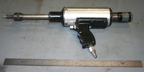 Avdel chobert pneumatic riveter rivet gun 7170 for sale