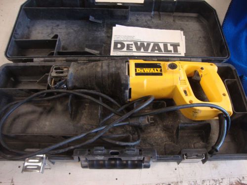 DeWALT Variable Speed Reciprocating Saw  - DW304 -6 Amp with case nice Sawzall