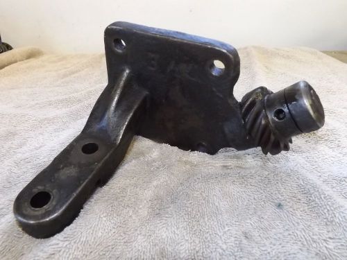 Associated united magneto bracket 4 bolt angle drive hit and miss old gas engine for sale