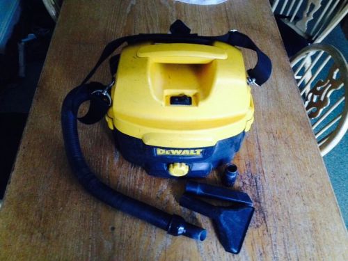 Dewalt dc500-gb cordless vacuum 300w (240v) type 1 for sale