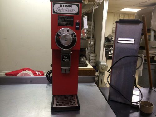 BUNN COMMERCIAL COFFEE GRINDER G2-T RED