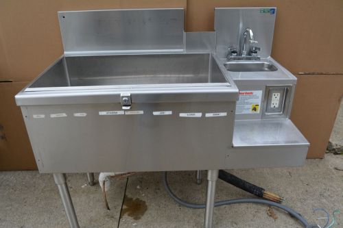 UNDERBAR BLENDER STATION WITH COLDPLATED ICE CONTAINER AND DUMP SINK
