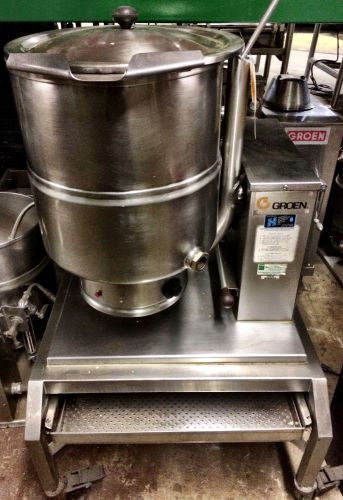 Groen 40 qt tilting steam jacketed kettle gas for sale