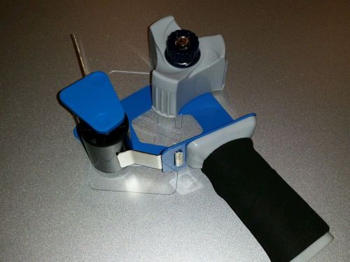 Tape gun with 2 inch blade and comfort grip