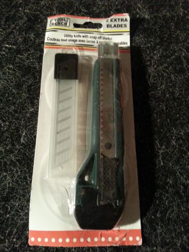 NEW IN PACKAGE GREEN BOX UTILITY CUTTER KNIFE WITH BLADES