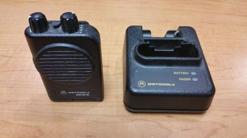 Motorola Minitor IV (4) Model A03KUS7238AC VHF with charging base