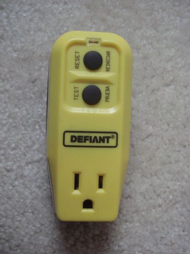 NEW DEFIANT PORTABLE GROUND FAULT CIRCUIT INTERRUPTOR OUTLET