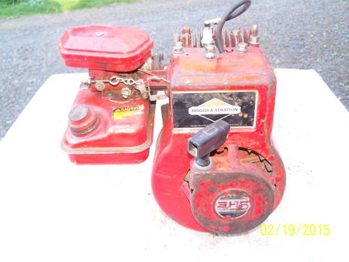 3HP Briggs and Stratton Engine Model 90102, Fires Up