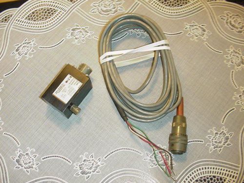 Eaton Corporation Torque Sensor 2133-101 Cell Socket Type Tester 20 Ft/Lbs Used