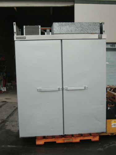 Hobart q2 2-door reach in commercial refrigerator 120v 1ph 60hz great condition for sale