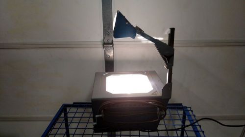 Buhl 80 Overhead Projector w/Bulb and Power Cord Working