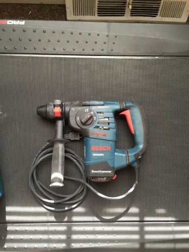 BOSCH RH328VC USED IN GREAT CONDITION FREE SHIPPING
