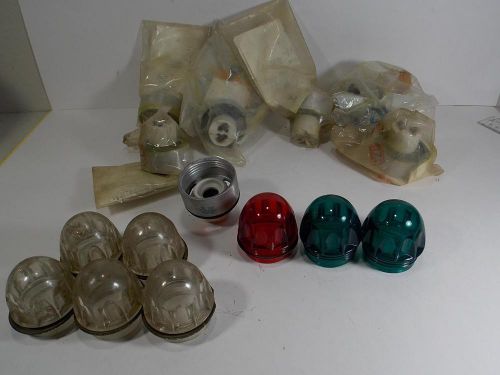 LOT OF PYLE NATIONAL PON-5 INDICATOR LIGHTS 7-NEW BASES 3-NEW LENSES AND 5 USED