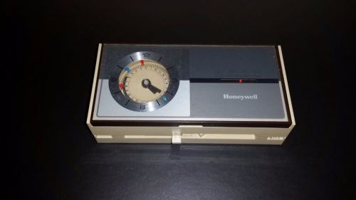 Honeywell Chronotherm T8090A 1007 Class2 Thermostat - Working Clock &amp; Timer!