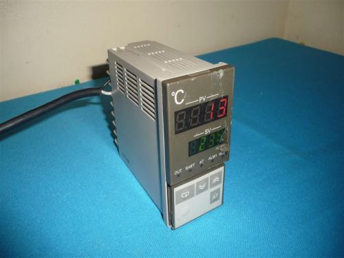 Omron E5EX-A E5EXA Temperature Controller w/ breakage