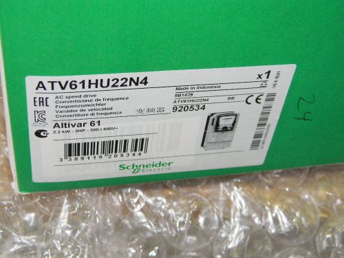 Schneider Altivar 61 2.2kW - 3HP - 380 / 480V ATV61HU22N4 UPC 3389119205344 NIB