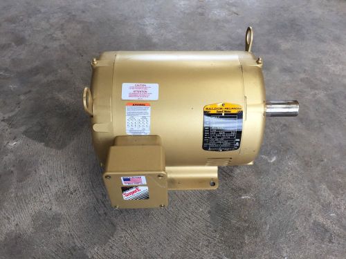 Baldor Reliance SuperE  7.5hp  AC motor EM3311T Gold Frame 213T