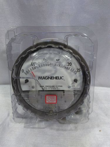 DWYER MAGNEHELIC 2000-00 DIFFERENTIAL PRESSURE GAUGE W15V JC NEW FAST CALC SHPNG
